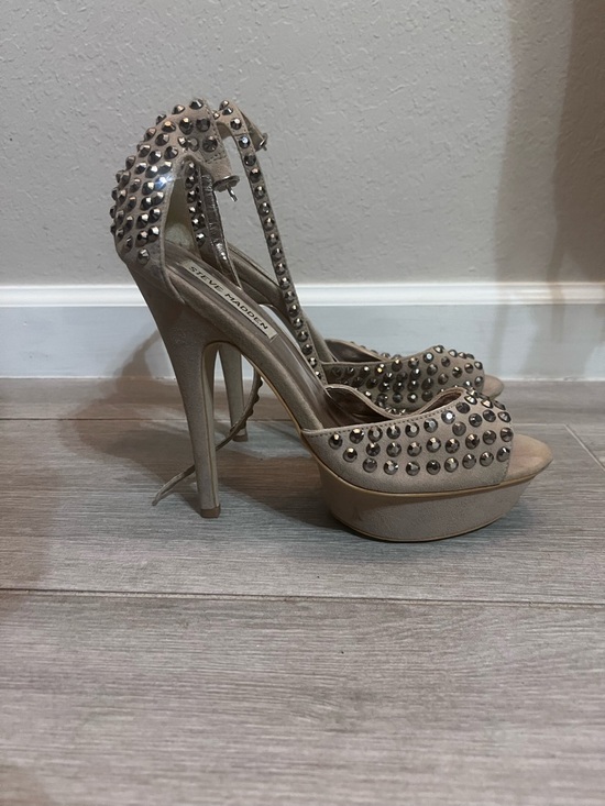 Steve Madden Shoes - Steve Madden Gold Studded Open-Toe Ankle-Strap Heels